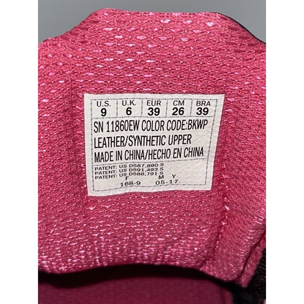 Skechers D’lites Women's Size 9 Memory Black & Pink Suede Sneakers Y2K - Picture 7 of 11
